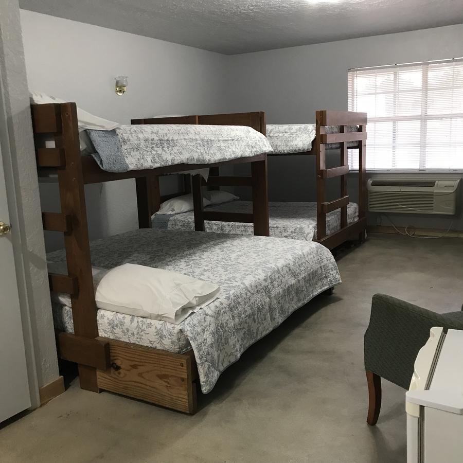 Arrowhead Point Lodge & Campground Kingston المظهر الخارجي الصورة